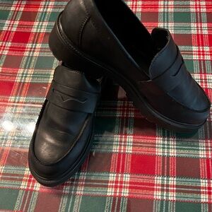 Steve Madden Black Leather Loafers